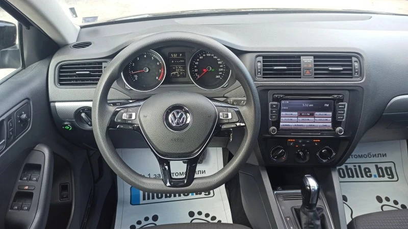 VW Jetta 2.0i-automatic_LPG, снимка 11 - Автомобили и джипове - 41924412