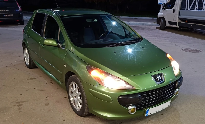 Peugeot 307 1.6 HDi Facelift, снимка 1 - Автомобили и джипове - 47609040