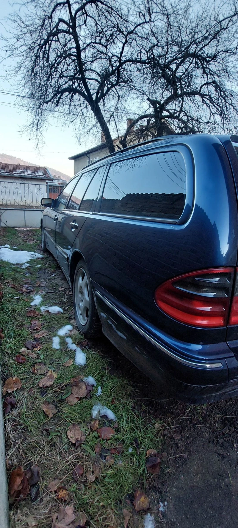 Mercedes-Benz E 320, снимка 4 - Автомобили и джипове - 48516693