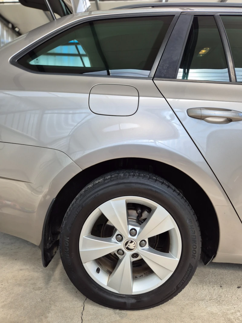 Skoda Octavia 2.0TDI, 6 DSG, снимка 12 - Автомобили и джипове - 52010766