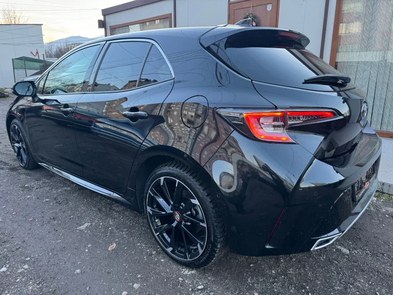 Toyota Corolla GR-2.0Hybrid FULL Гаранция!, снимка 6 - Автомобили и джипове - 52850665