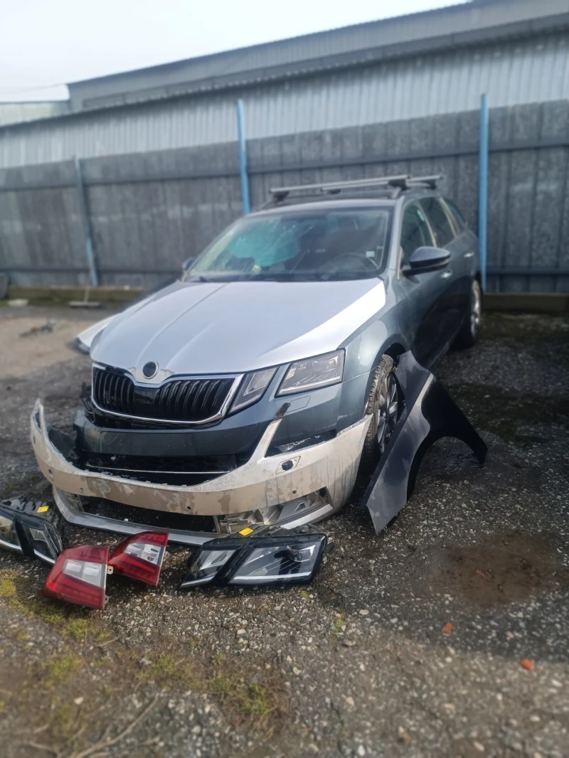 Skoda Octavia 1.5 DSG metan , снимка 5 - Автомобили и джипове - 53274850