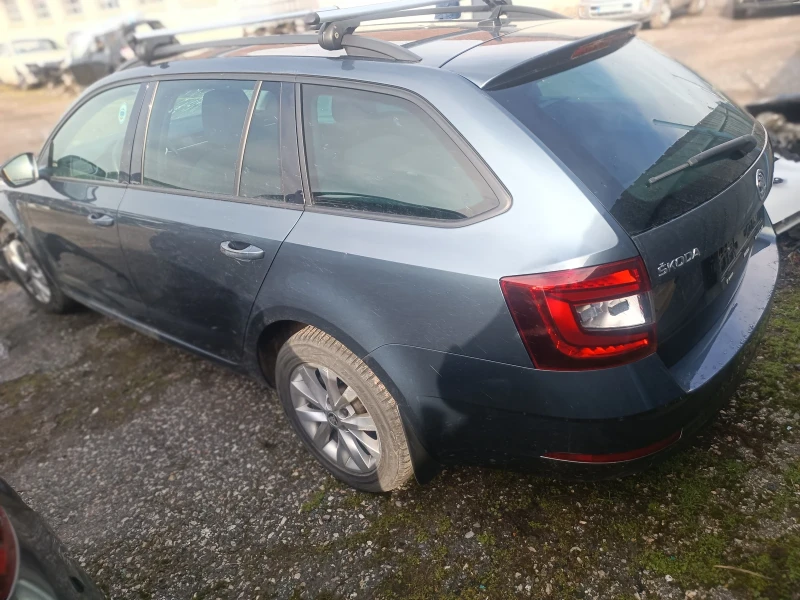 Skoda Octavia 1.5 DSG metan , снимка 7 - Автомобили и джипове - 53274850