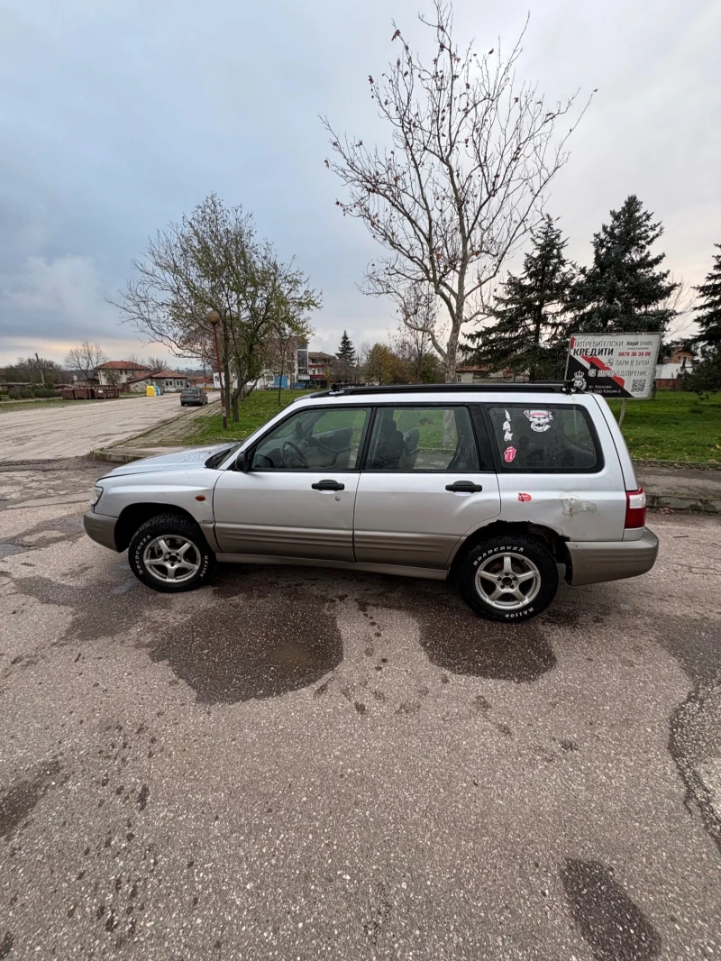 Subaru Forester, снимка 9 - Автомобили и джипове - 53375752