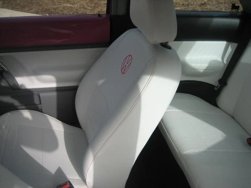 VW Beetle 1.9 TDI, снимка 14 - Автомобили и джипове - 54679308