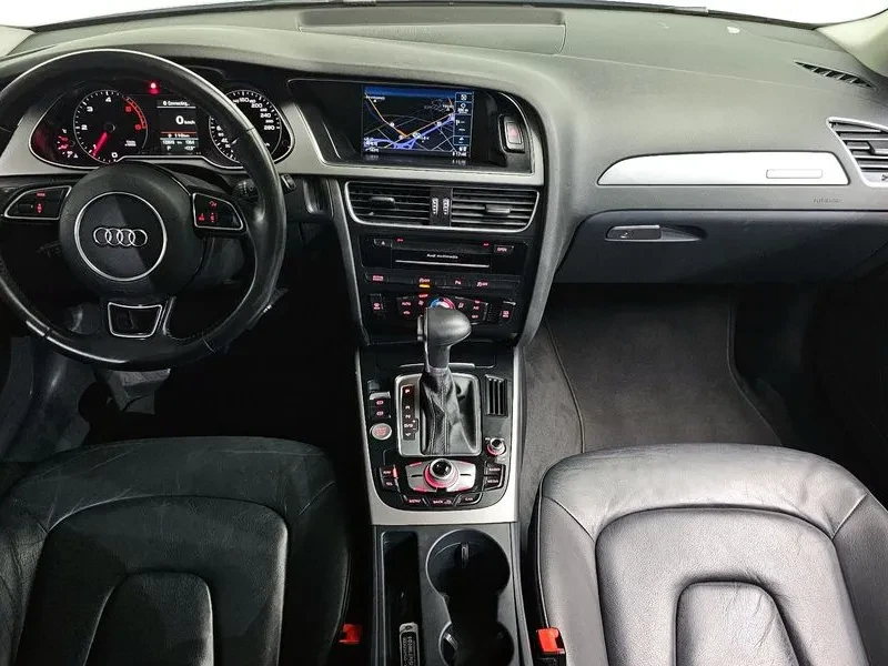 Audi A4 2.0 TDI Quattro - САМО 30% АВАНС, снимка 13 - Автомобили и джипове - 55790513