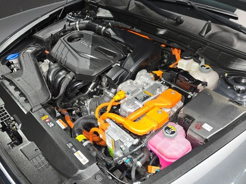 Hyundai Sonata Premium| 192к.с., снимка 5 - Автомобили и джипове - 56268828