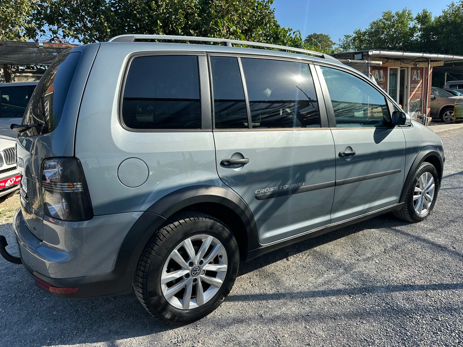 VW Touran TOURAN-CROSS-1, 9 TDI-105k.c.6 скорости - изображение 4