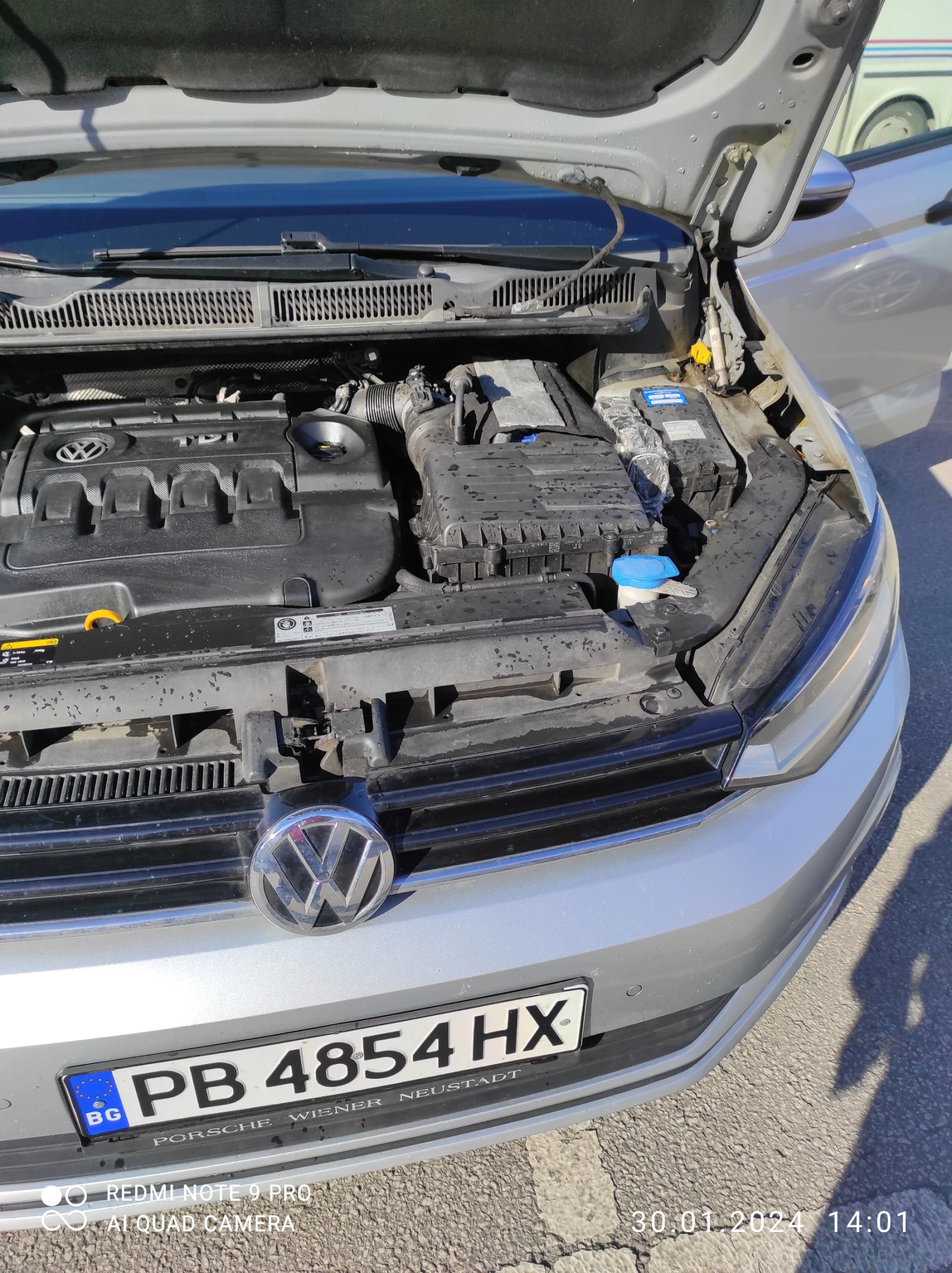 VW Touran 1.6 TDI SCR - изображение 8