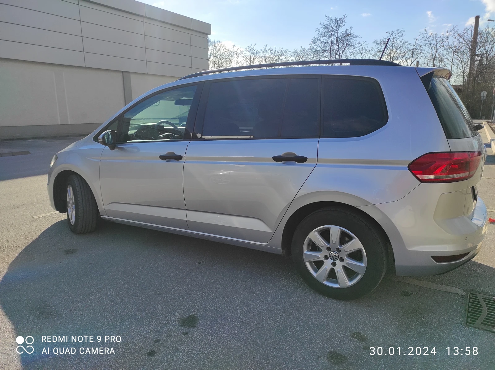 VW Touran 1.6 TDI SCR - изображение 4