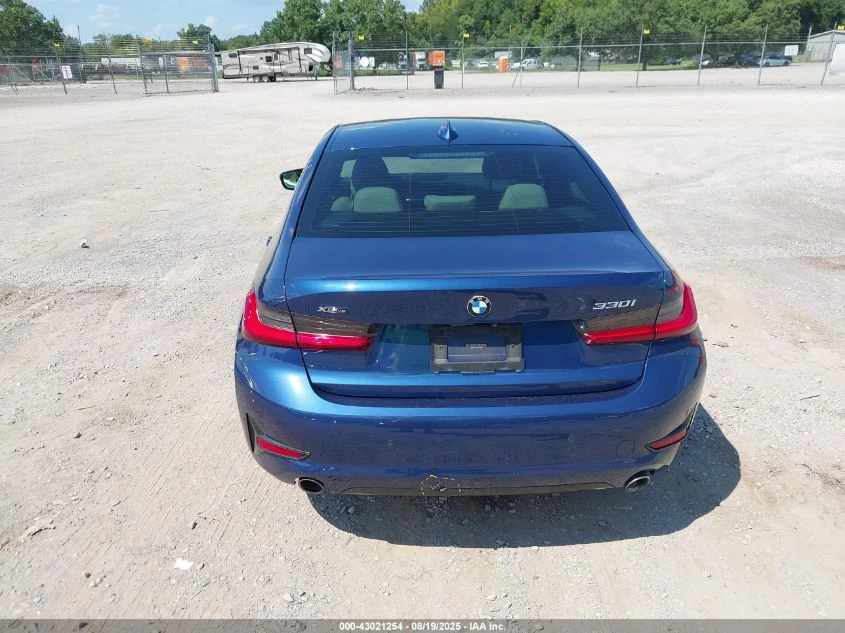 BMW 330 XDRIVE HARMAN/KARDON ПОДГРЕВИ/HEAD-UP - изображение 5