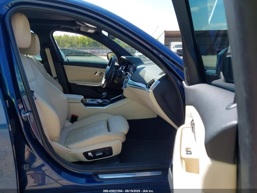 BMW 330 XDRIVE HARMAN/KARDON ПОДГРЕВИ/HEAD-UP - изображение 7