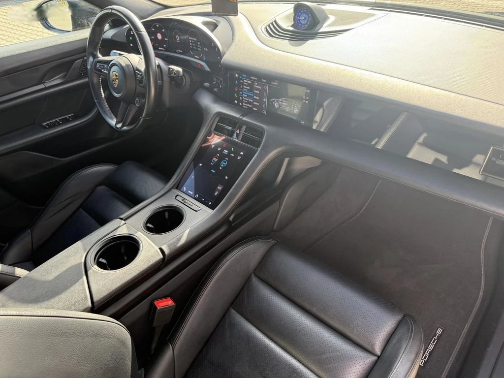 Porsche Taycan CrossTurismo 4s SportChrono - изображение 6