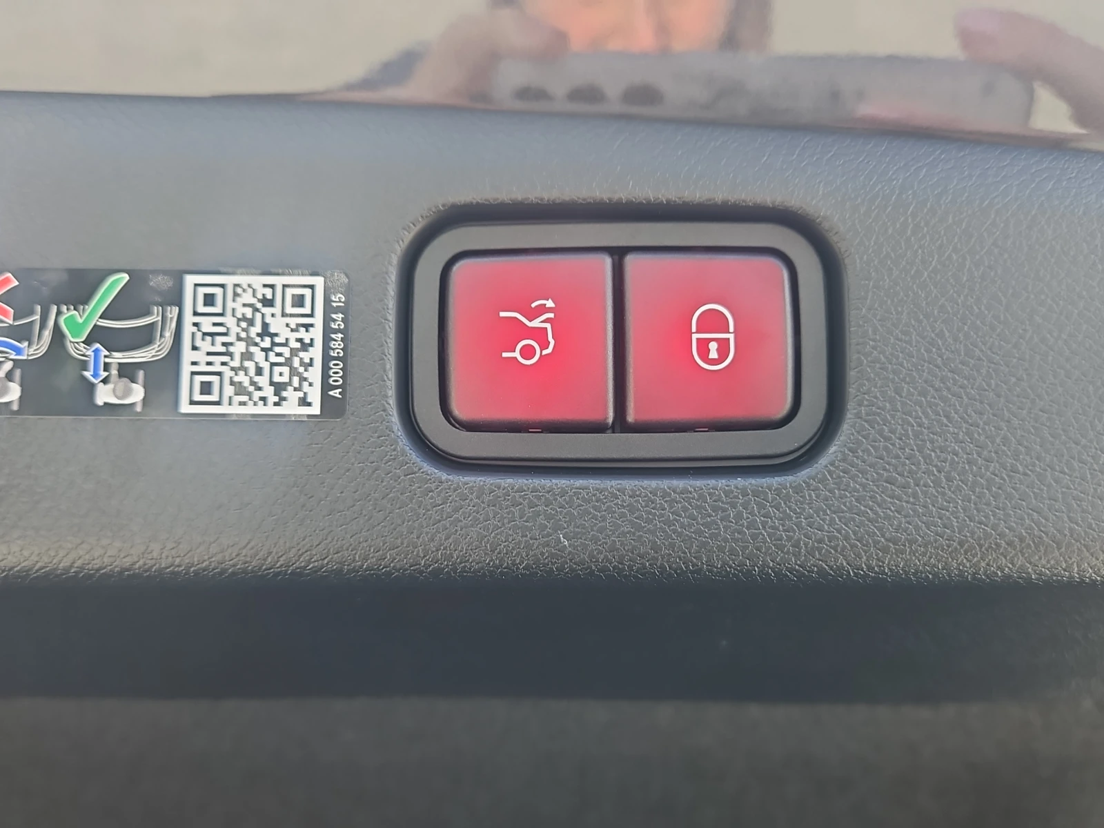 Mercedes-Benz E 450 d 4MATIC, снимка 15 - Автомобили и джипове - 53106203