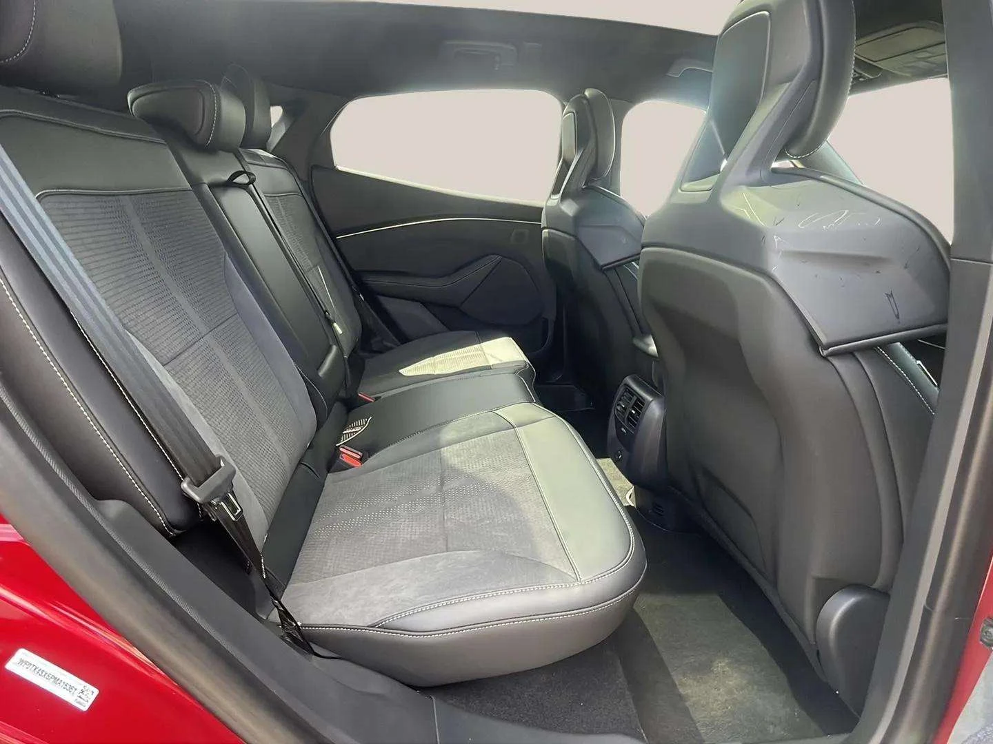 Ford Mustang Mach-E 98kWh | Mobile.bg � ����������� 10