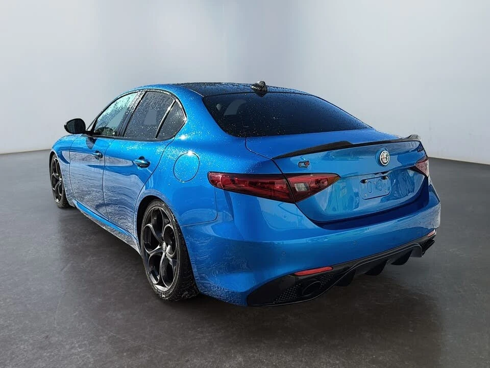 Alfa Romeo Giulia Ti Sport AWD * АвтоКредит* (ЦЕНА ДО БГ) - изображение 4