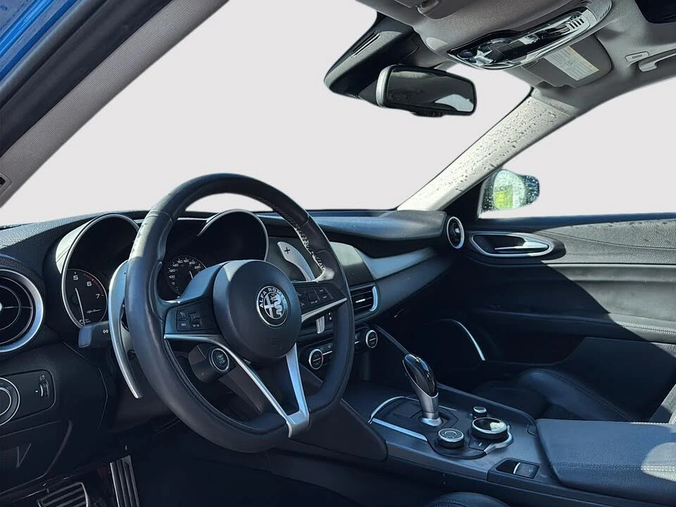 Alfa Romeo Giulia Ti Sport AWD * АвтоКредит* (ЦЕНА ДО БГ) - изображение 6