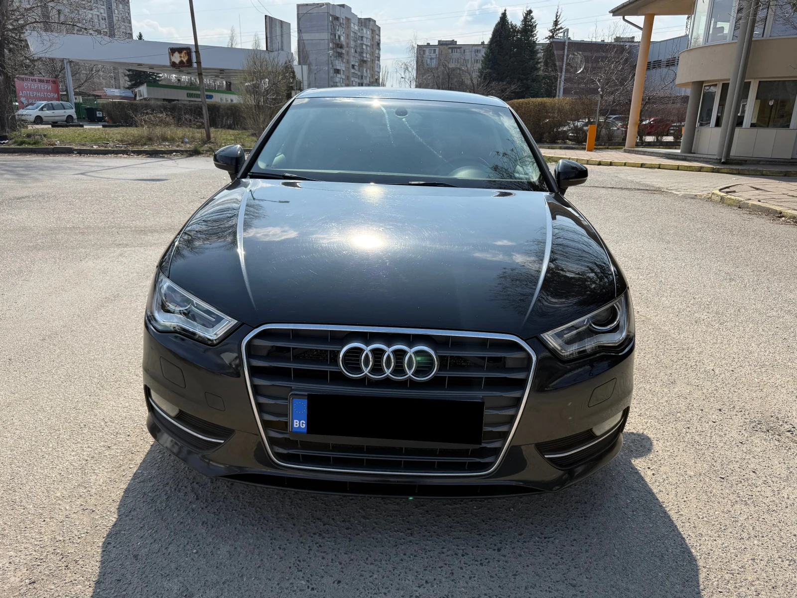 Audi A3 2.0TDI Sportback, снимка 2 - Автомобили и джипове - 53884535