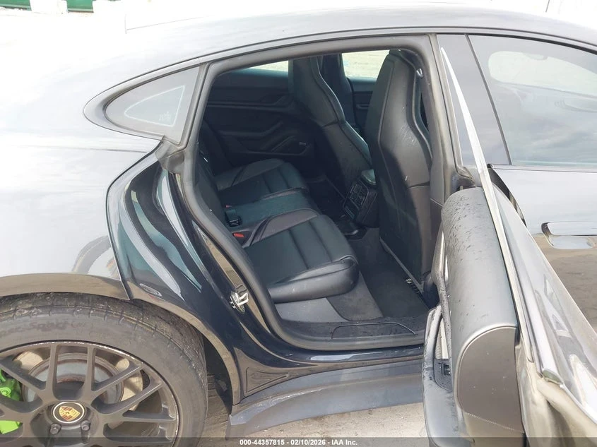 Porsche Taycan | НАЛИЧНИ ФАРОВЕ | , снимка 8 - Автомобили и джипове - 53907646