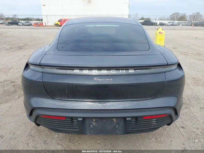 Porsche Taycan | НАЛИЧНИ ФАРОВЕ | , снимка 16 - Автомобили и джипове - 53907646