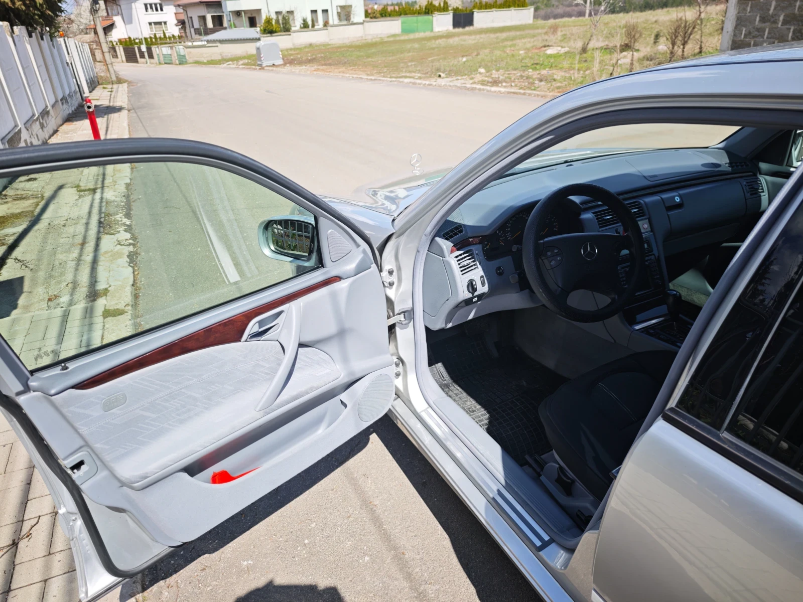 Mercedes-Benz E 240 | Mobile.bg � ����������� 7