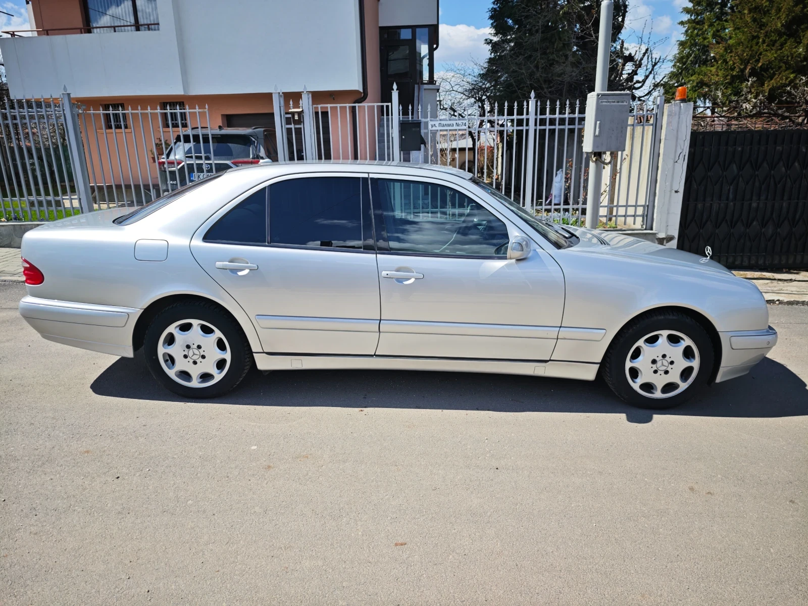 Mercedes-Benz E 240 | Mobile.bg � ����������� 4