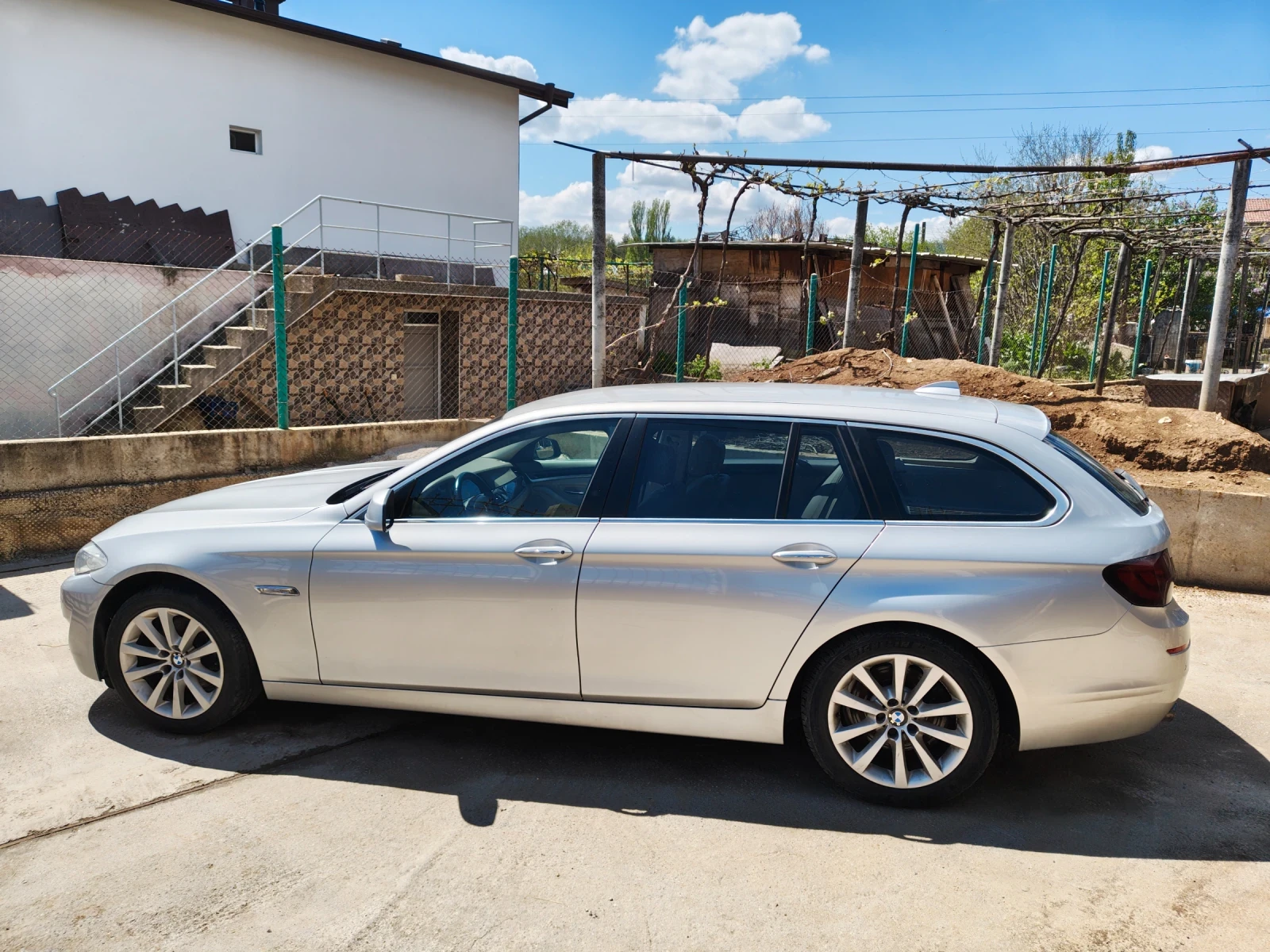 BMW 520 F11 | Mobile.bg � ����������� 3