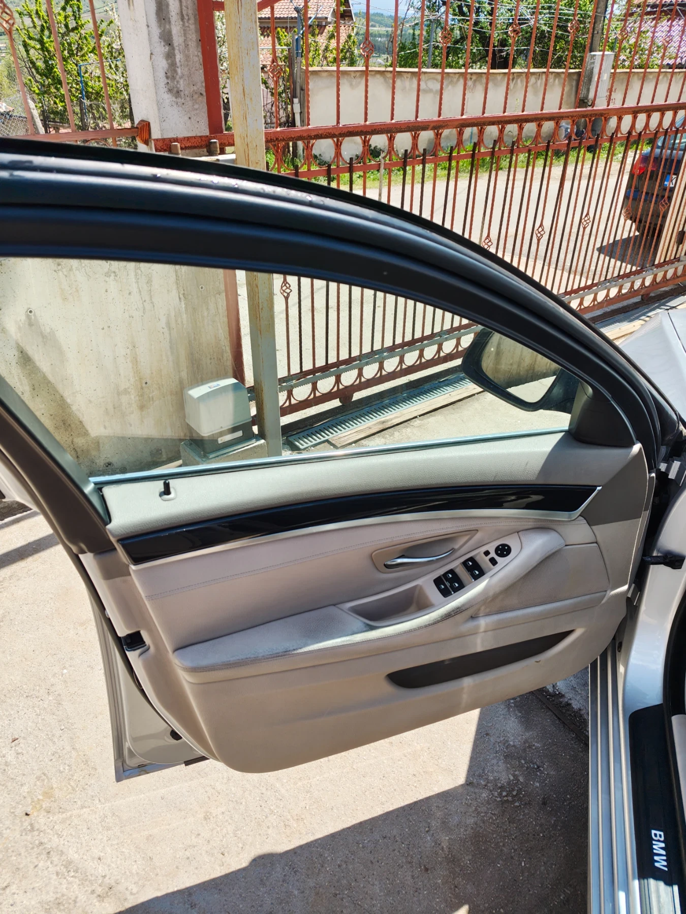 BMW 520 F11 | Mobile.bg � ����������� 12