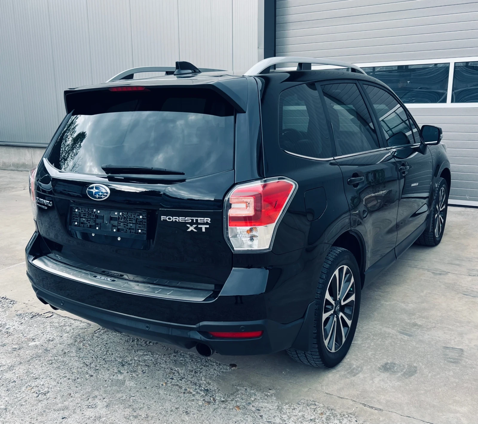 Subaru Forester XT - 250 к.с., снимка 6 - Автомобили и джипове - 54440895