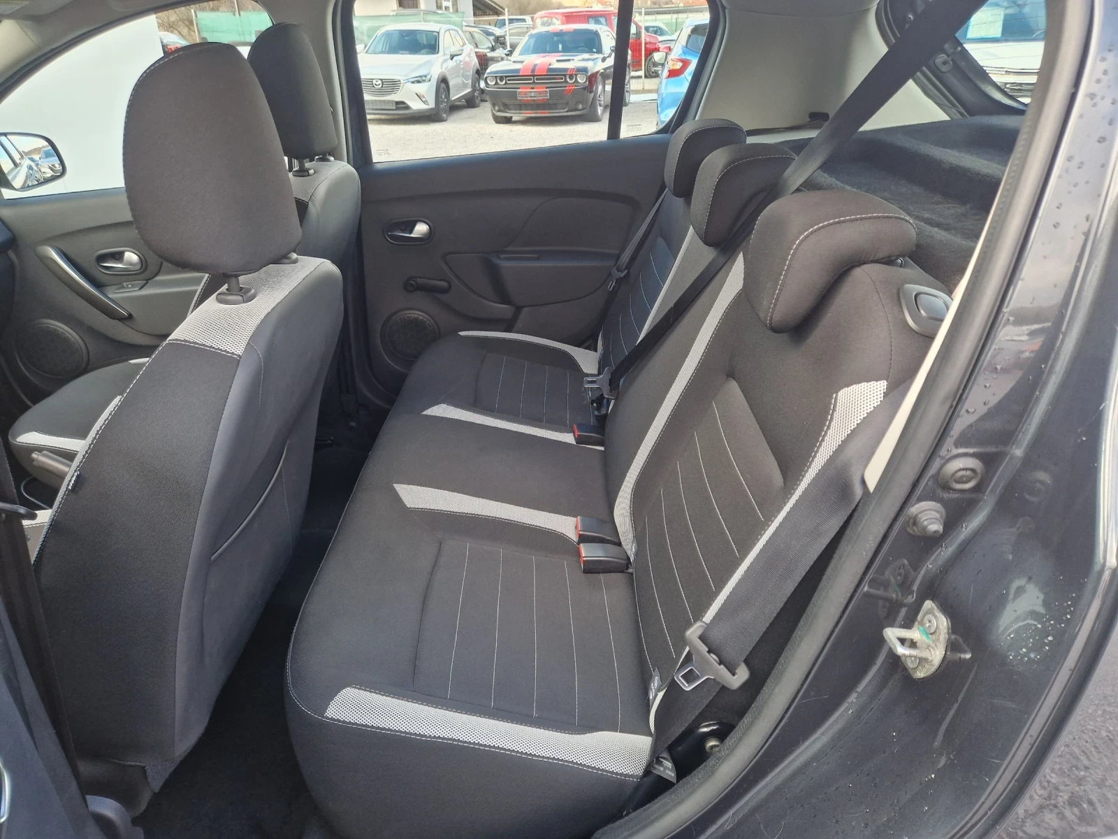 Dacia Sandero 1.5DCi 50000km Automatik | Mobile.bg � ����������� 9