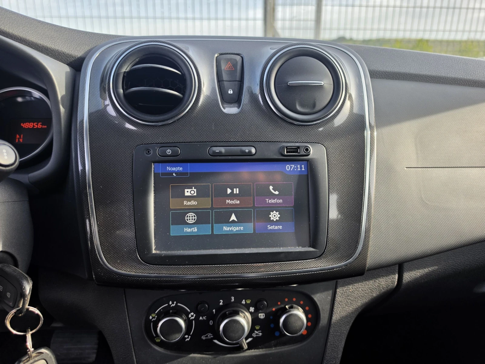 Dacia Sandero 1.5DCi 50000km Automatik | Mobile.bg � ����������� 12