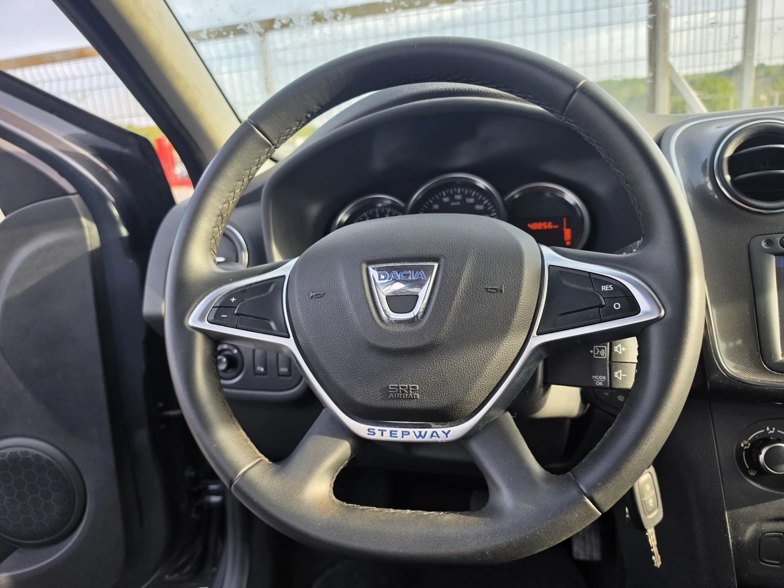 Dacia Sandero 1.5DCi 50000km Automatik | Mobile.bg � ����������� 11