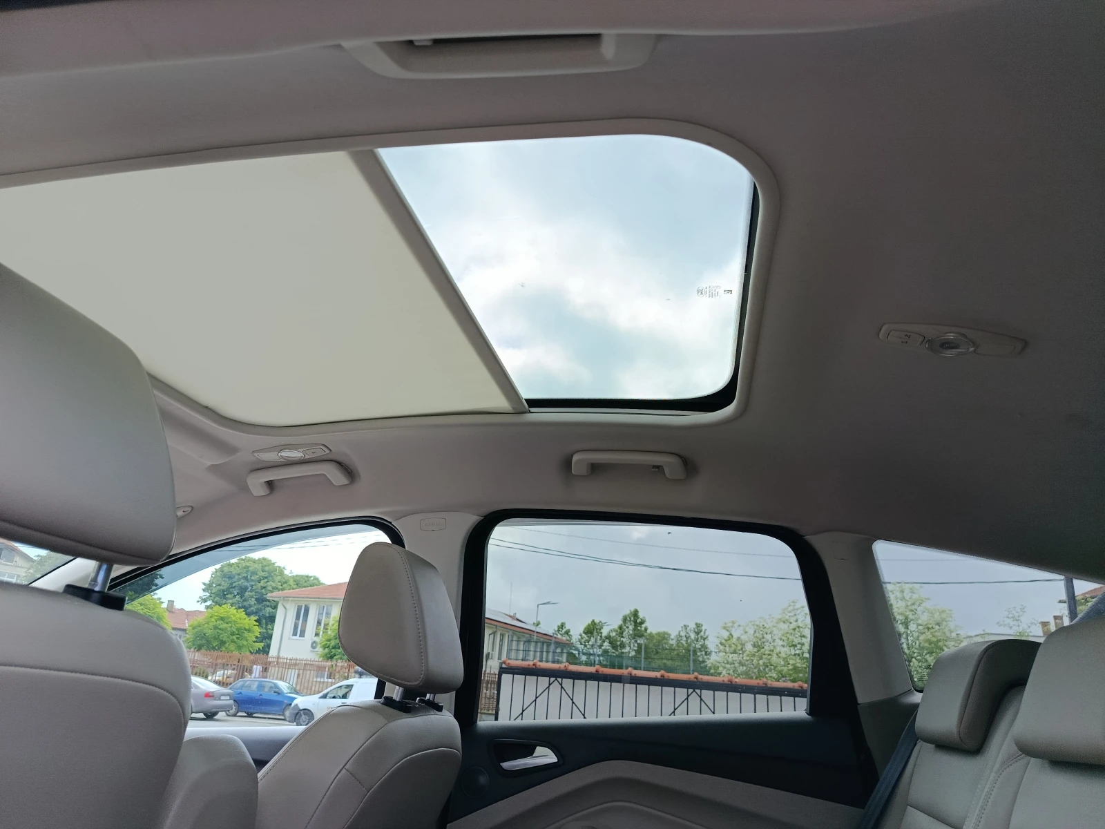 Ford C-max 1.6 TDCI, снимка 12 - Автомобили и джипове - 54752022