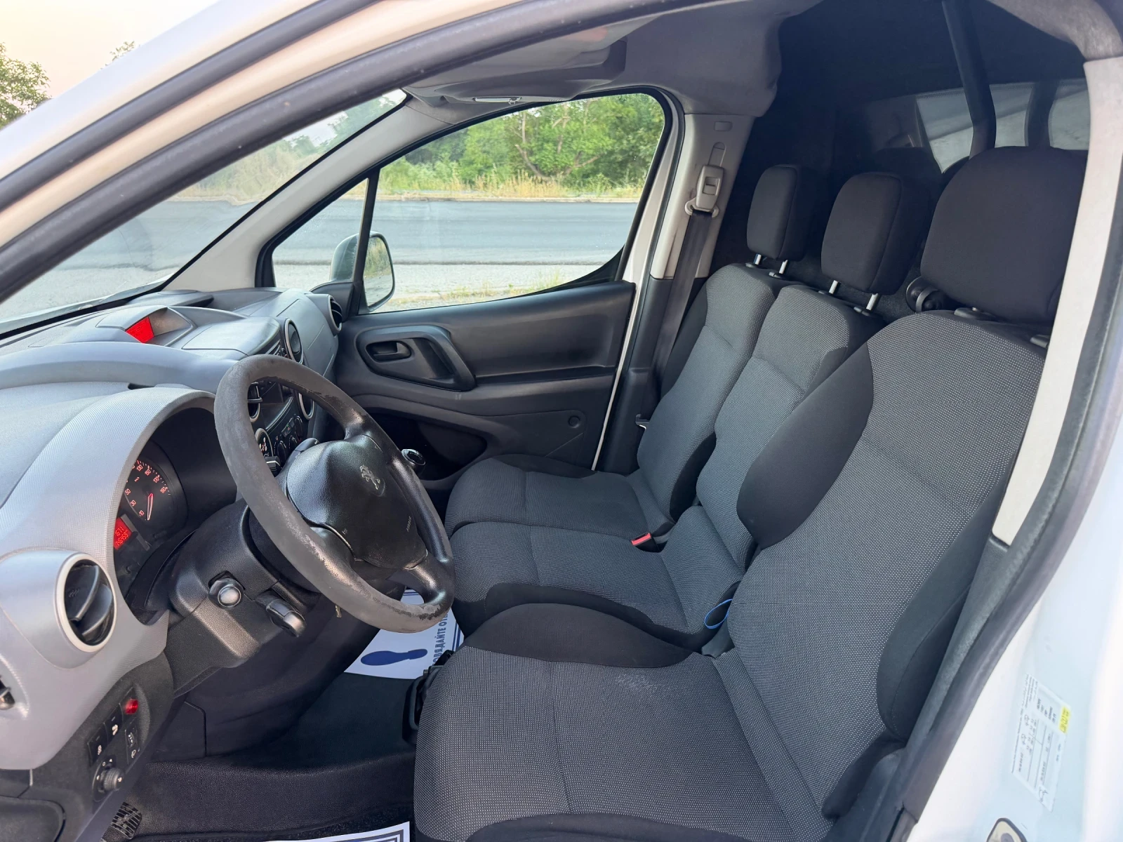 Peugeot Partner 1.6HDI - 100 к.с / DANGEL 4X4 / EURO6 / 146 000 км, снимка 11 - Автомобили и джипове - 54858421