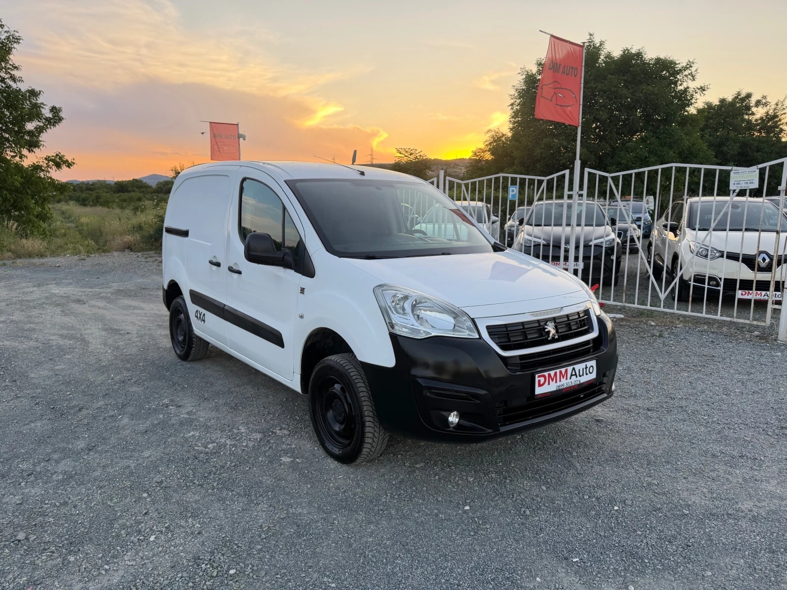 Peugeot Partner 1.6HDI - 100 к.с / DANGEL 4X4 / EURO6 / 146 000 км, снимка 3 - Автомобили и джипове - 54858421