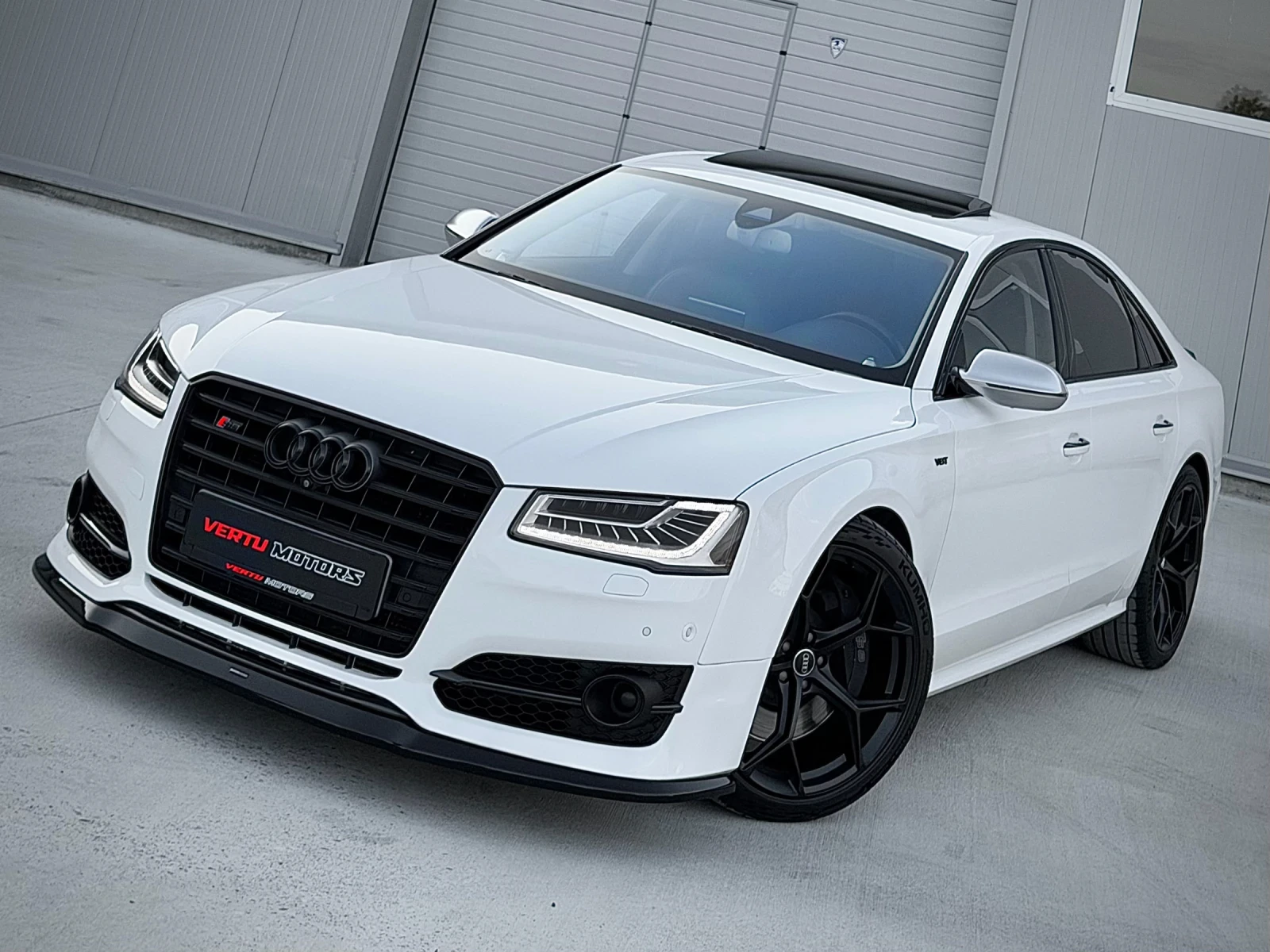 Audi S8 + / ABT 750hp/ CARBON/ EXCLUSIVE/ 360 CAMERAS/, снимка 2 - Автомобили и джипове - 54874343