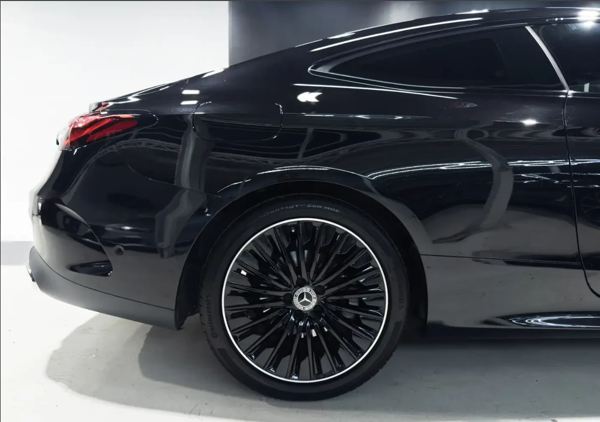 Mercedes-Benz CLE 300 Black OUT* Coupe* AMG* 360View* Mild Hybrid* Памет, снимка 6 - Автомобили и джипове - 55433884