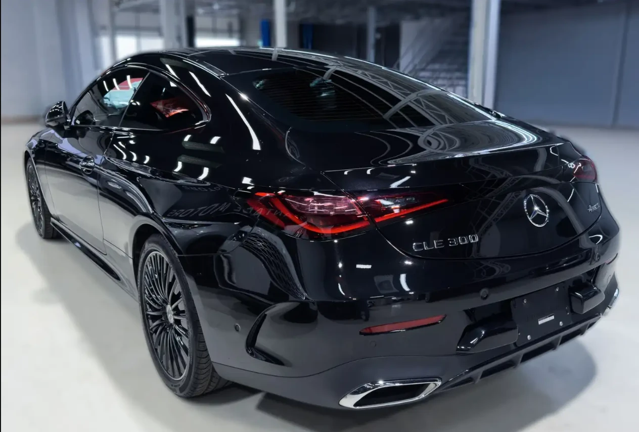 Mercedes-Benz CLE 300 Black OUT* Coupe* AMG* 360View* Mild Hybrid* Памет, снимка 5 - Автомобили и джипове - 55433884
