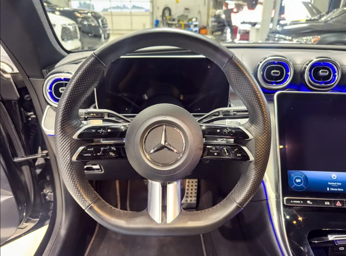 Mercedes-Benz CLE 300 Black OUT* Coupe* AMG* 360View* Mild Hybrid* Памет, снимка 11 - Автомобили и джипове - 55433884