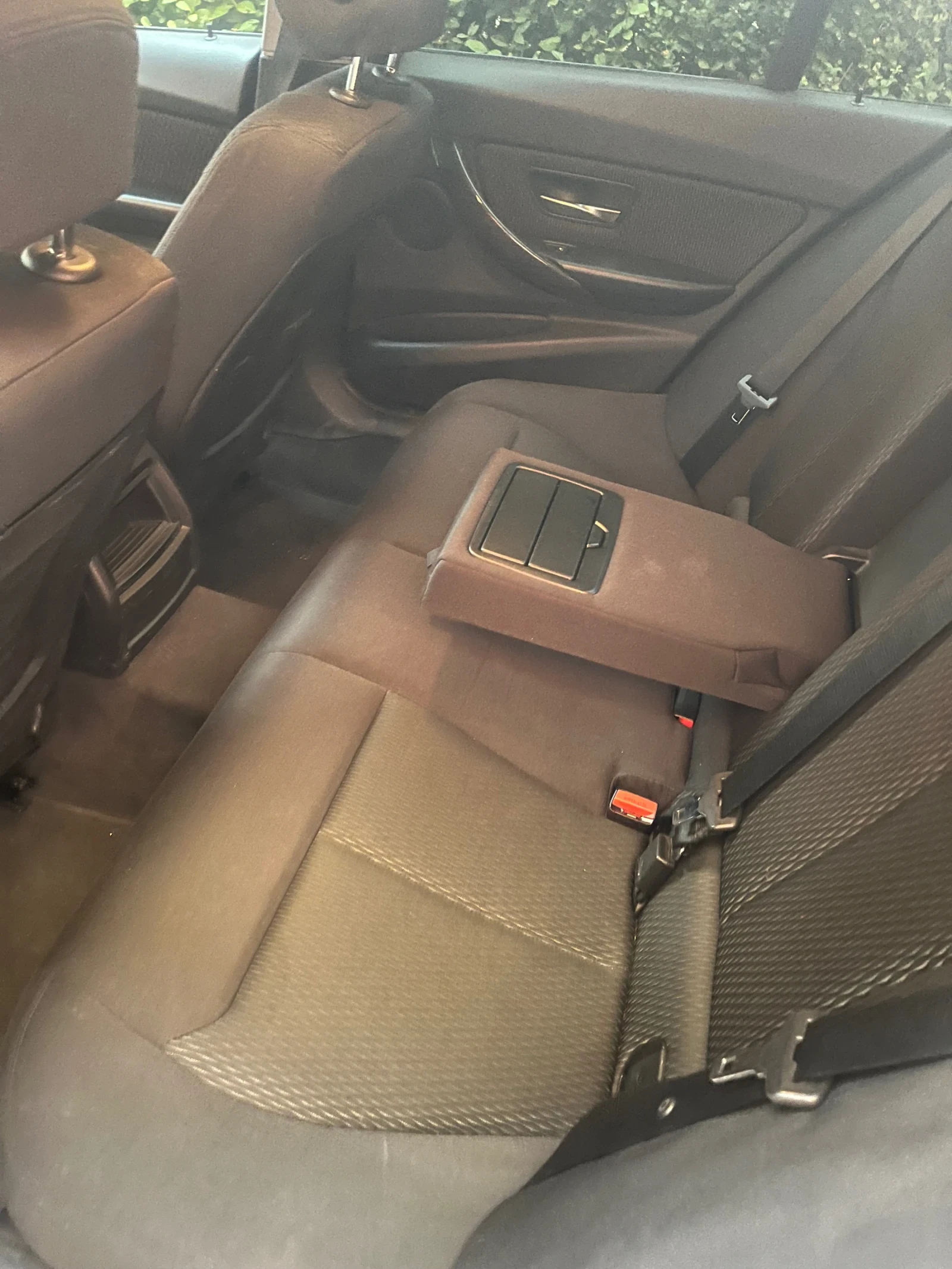 BMW 320, снимка 11 - Автомобили и джипове - 56170863