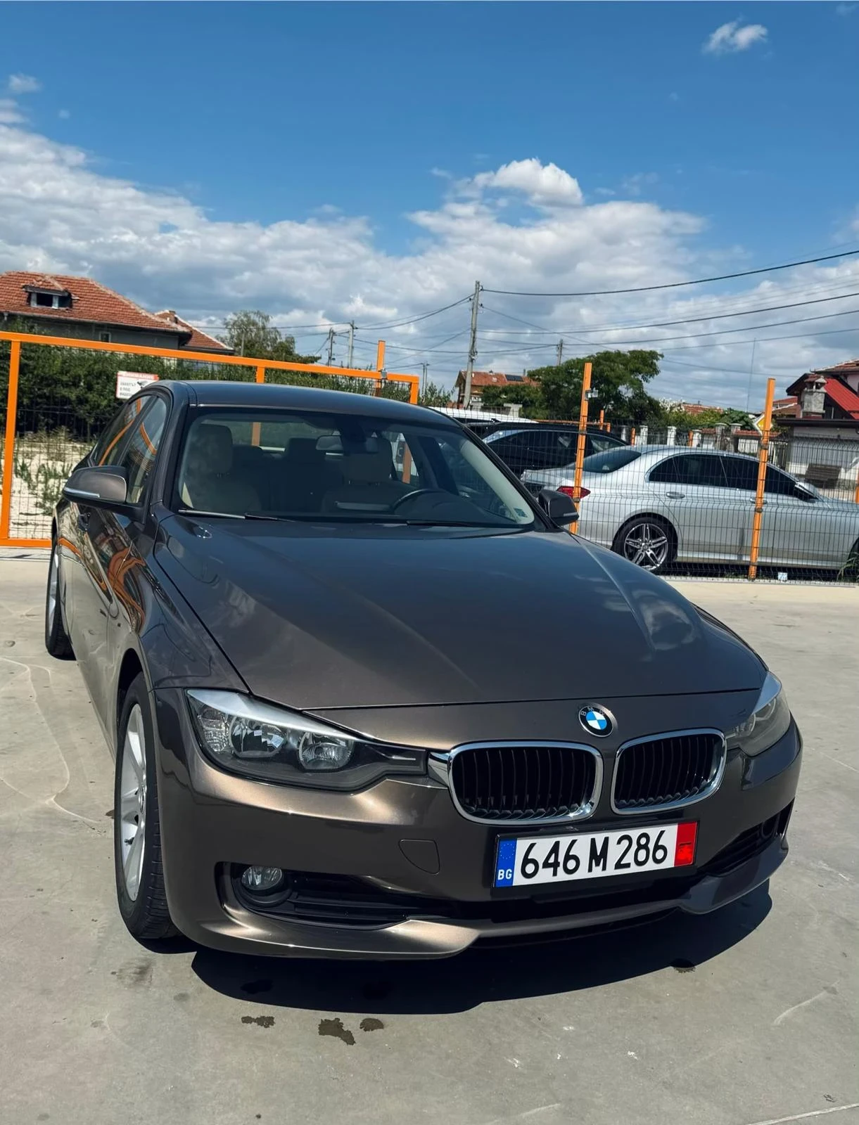 BMW 320 На 100 хил.км., снимка 3 - Автомобили и джипове - 55711078