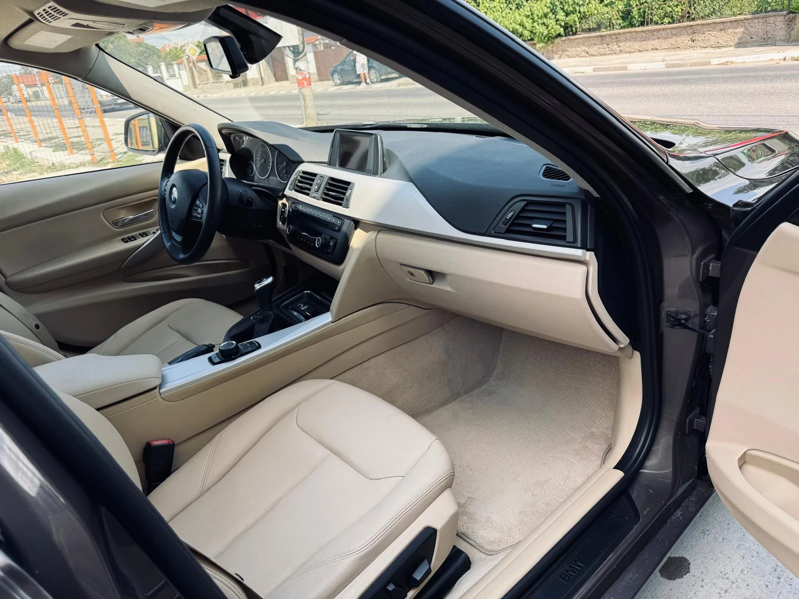 BMW 320 На 100 хил.км., снимка 7 - Автомобили и джипове - 55711078