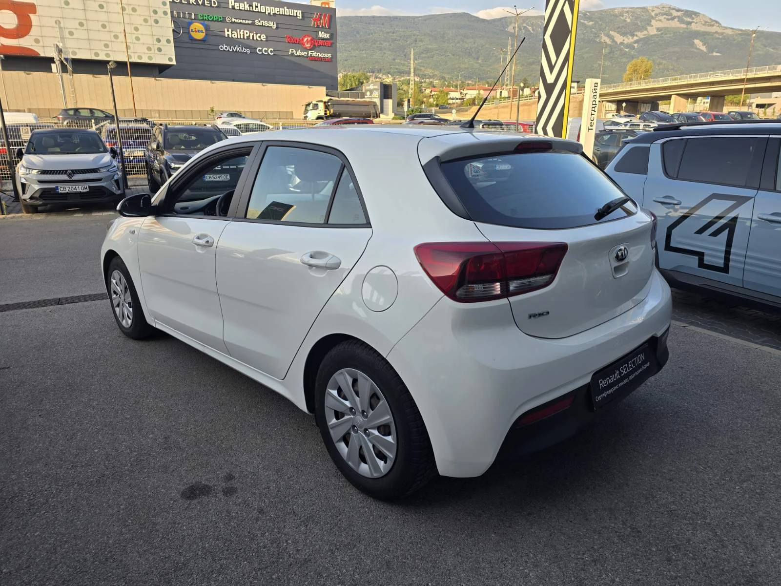 Kia Rio 1.2 LPG 85hp , снимка 4 - Автомобили и джипове - 55833621