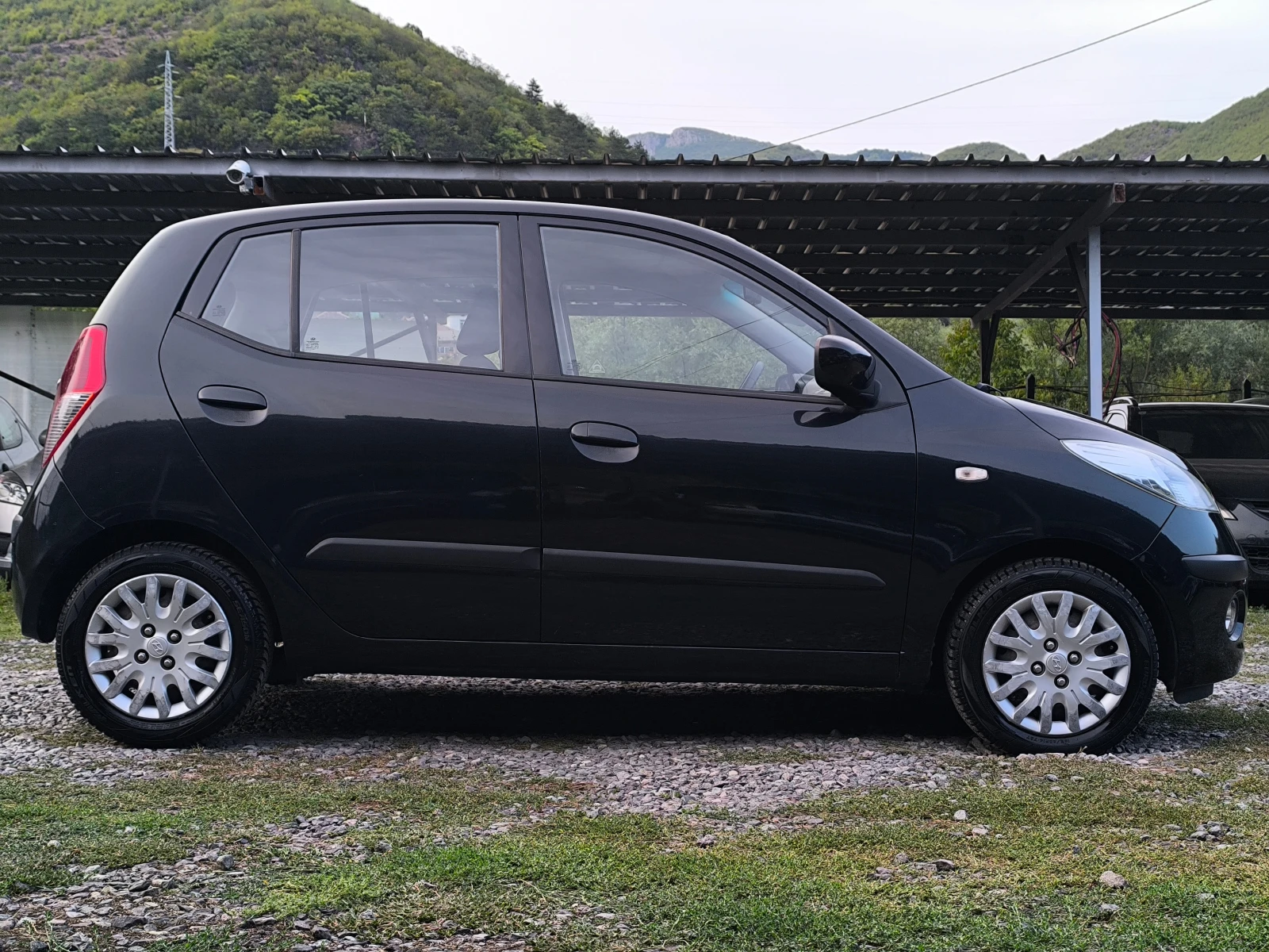 Hyundai I10 -1.1i-67кс(4-цилиндъра)-КЛИМАТИК-ТОП СЪСТОЯНИЕ !!!, снимка 2 - Автомобили и джипове - 55876286