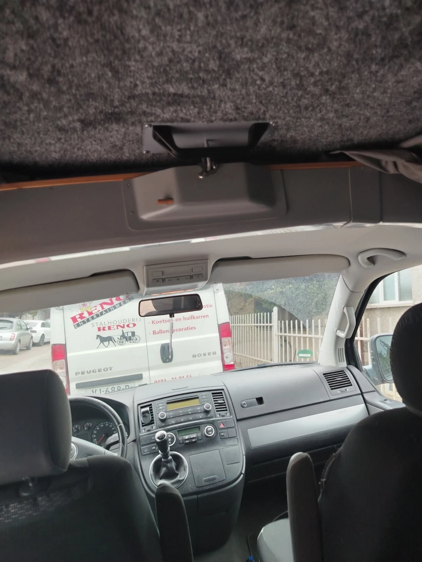 VW Multivan, снимка 7 - Автомобили и джипове - 56330659