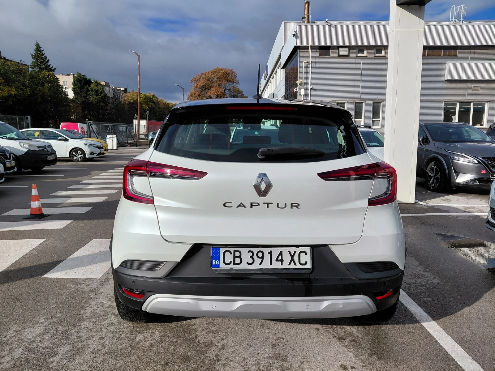 Renault Captur equilibre/100к.с/Газ/Бензин, снимка 6 - Автомобили и джипове - 56703359