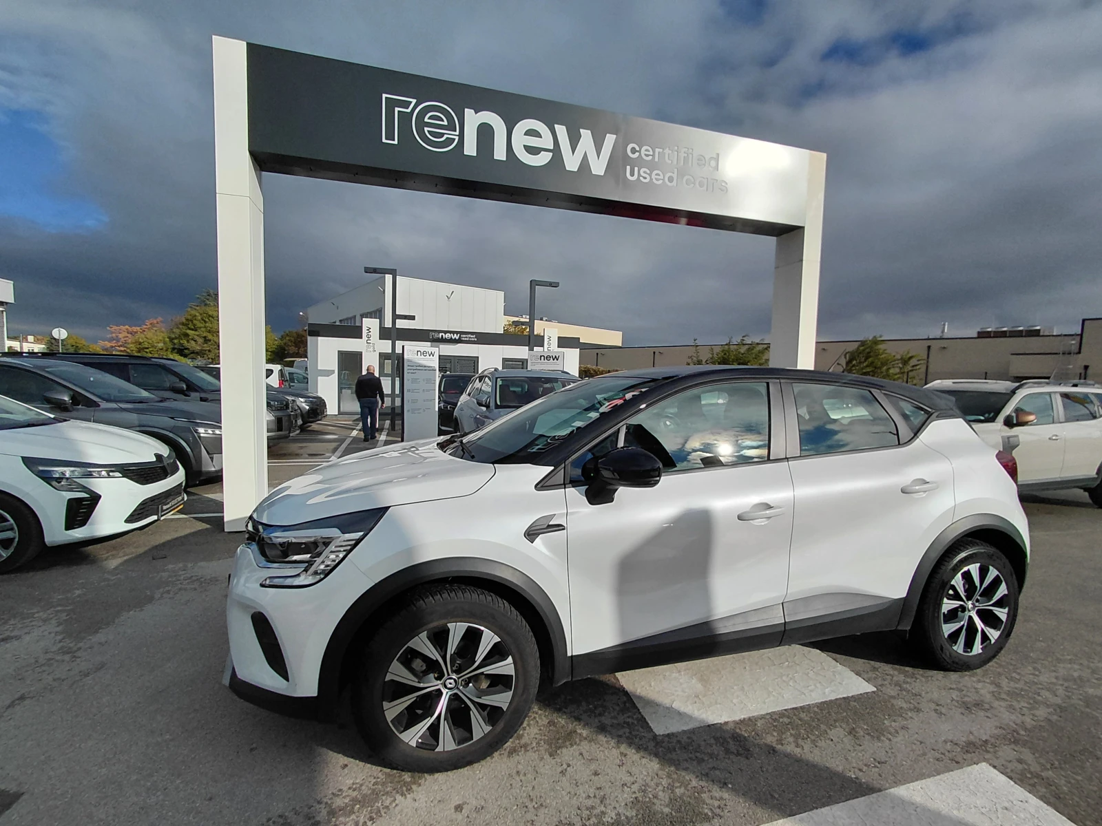 Renault Captur equilibre/100к.с/Газ/Бензин