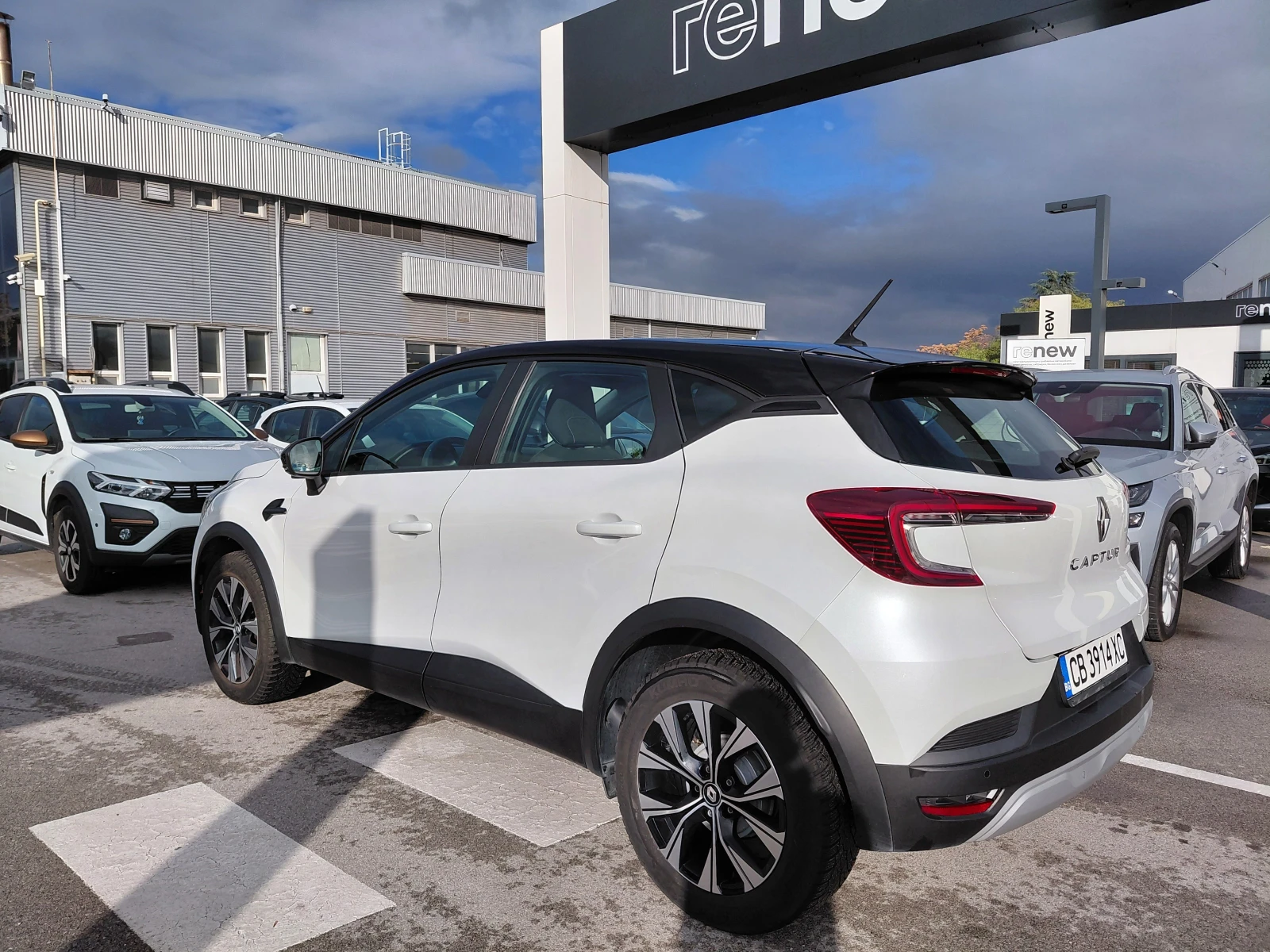 Renault Captur equilibre/100к.с/Газ/Бензин, снимка 5 - Автомобили и джипове - 56703359