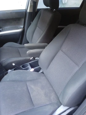 Toyota Avensis verso, снимка 6