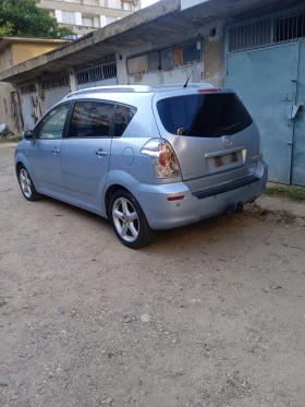 Toyota Avensis verso, снимка 2